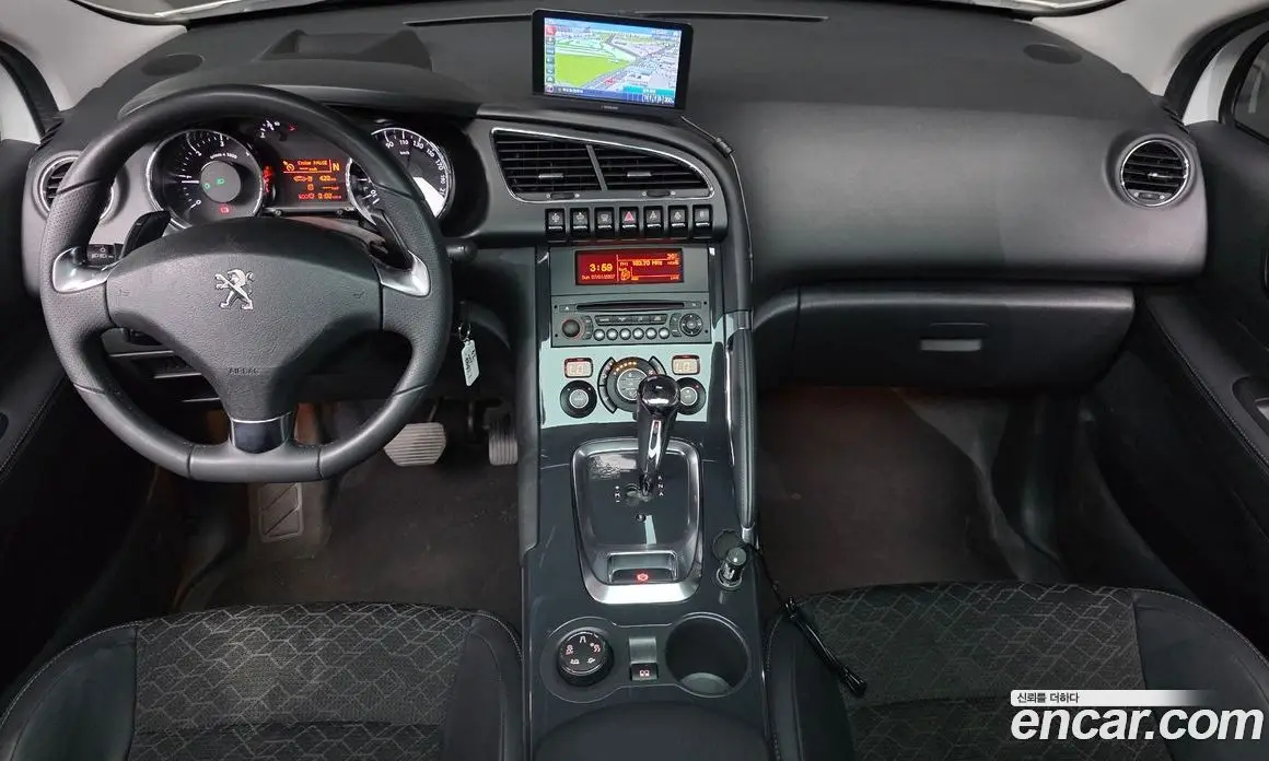 Peugeot 3008 2015 1.6 автомат (гидро), фото 7 Peugeot 3008 2015 1.6 автомат (гидро), фото 7