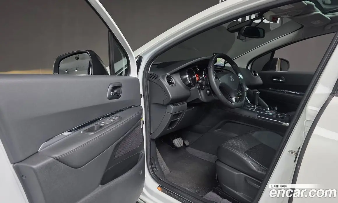 Peugeot 3008 2015 1.6 автомат (гидро), фото 10 Peugeot 3008 2015 1.6 автомат (гидро), фото 10