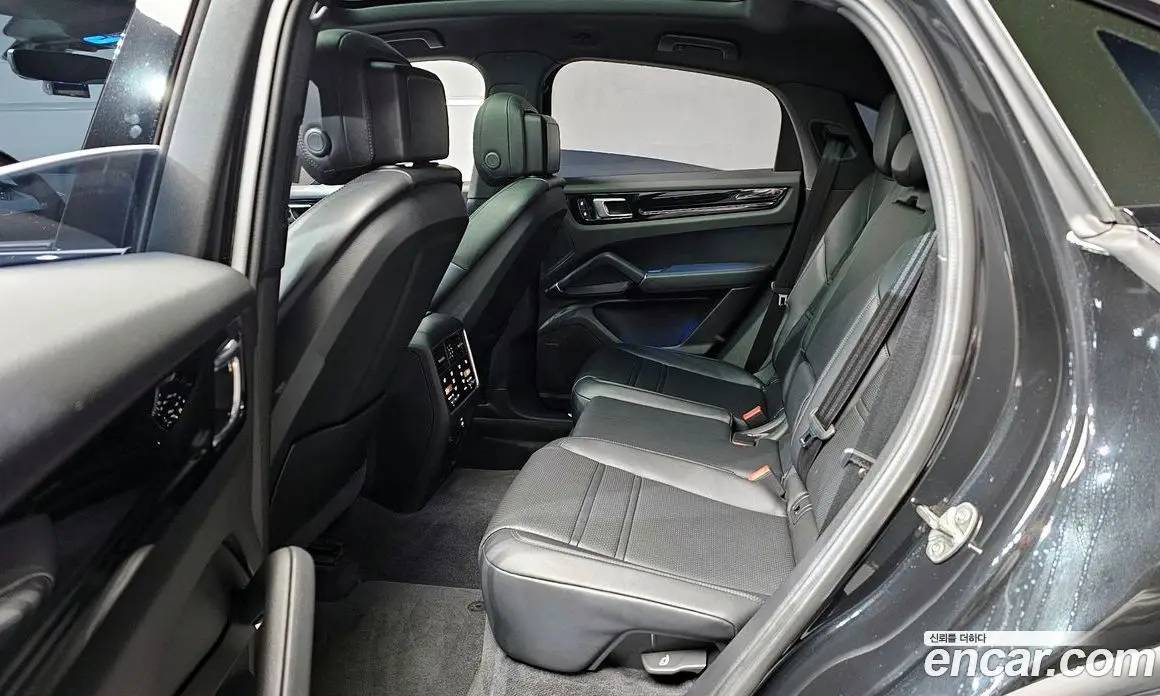 Porsche Cayenne 2022 3.0 автомат (гидро), фото 13
