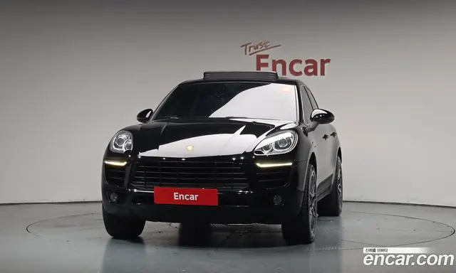 Porsche Macan 2015 3.0 автомат (гидро), миниатюра 3