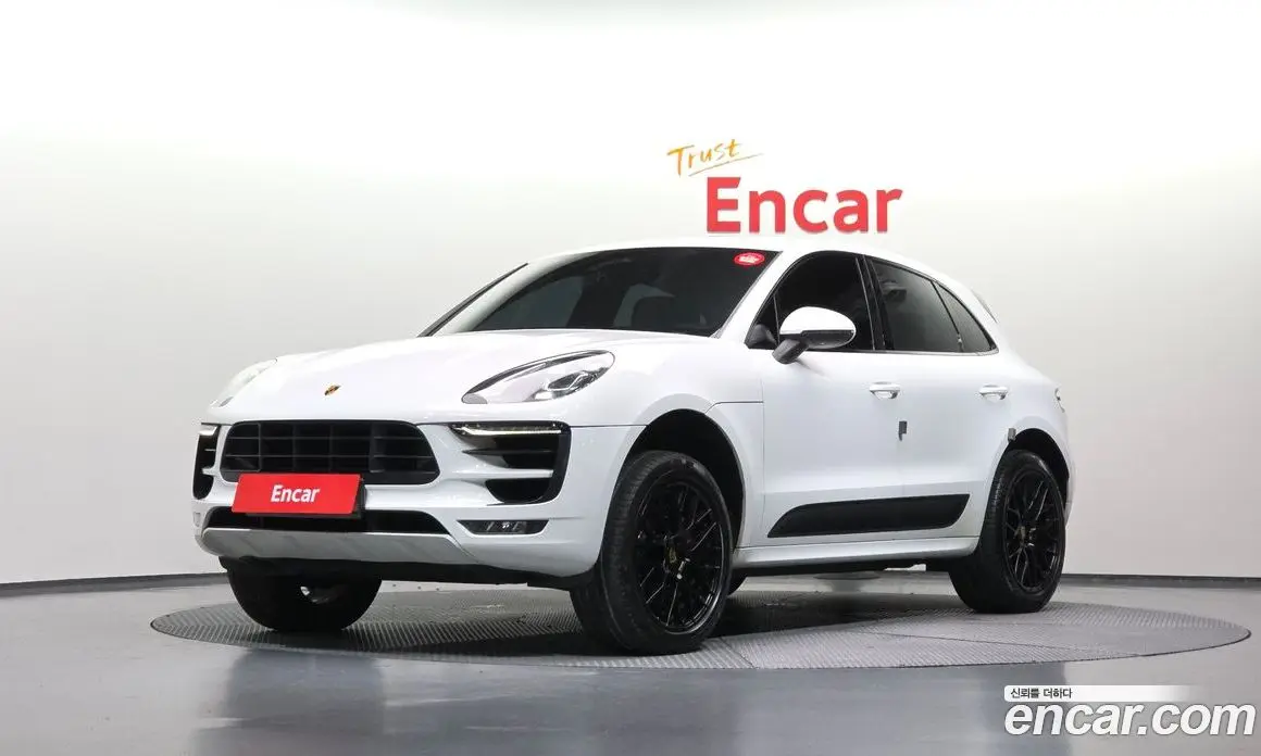 Porsche Macan 2018 3.0 автомат (гидро), фото 1 Porsche Macan 2018 3.0 автомат (гидро), фото 1