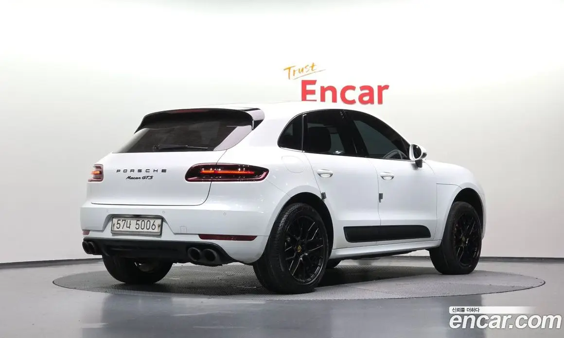 Porsche Macan 2018 3.0 автомат (гидро), фото 2 Porsche Macan 2018 3.0 автомат (гидро), фото 2