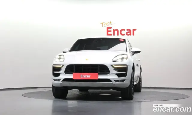 Porsche Macan 2018 3.0 автомат (гидро), миниатюра 3 Porsche Macan 2018 3.0 автомат (гидро), миниатюра 3