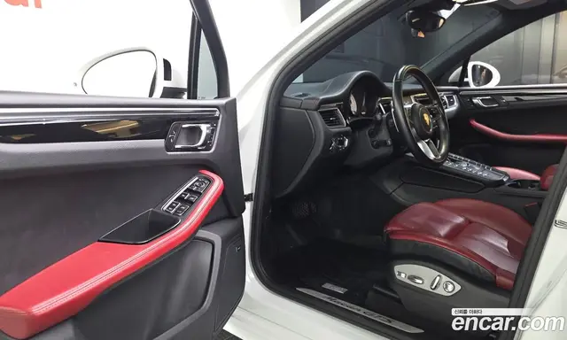 Porsche Macan 2018 3.0 автомат (гидро), миниатюра 10 Porsche Macan 2018 3.0 автомат (гидро), миниатюра 10