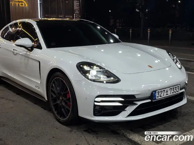 Porsche Panamera, 2022, 39 000 км