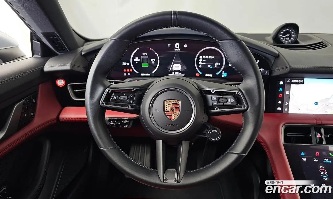 Porsche Taycan 2025 0.1 автомат (гидро), фото 13