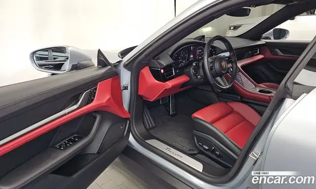 Porsche Taycan 2025 0.1 автомат (гидро), миниатюра 10