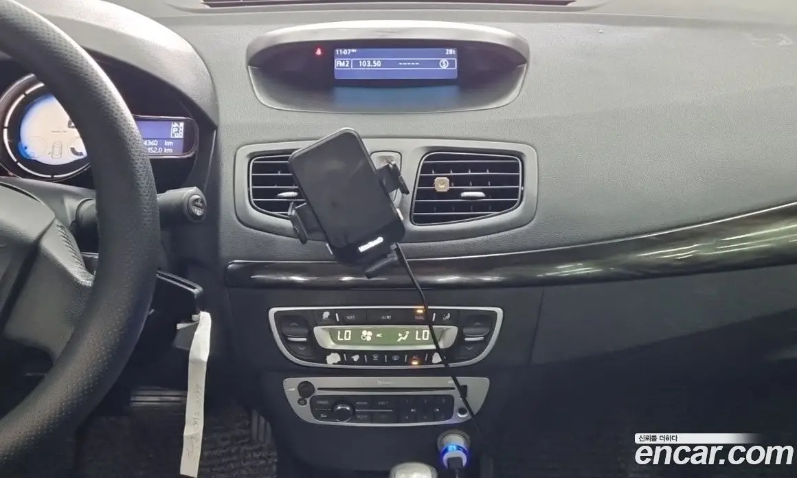Renault (Samsung) SM3 2013 2.0 автомат (гидро), фото 14 Renault (Samsung) SM3 2013 2.0 автомат (гидро), фото 14