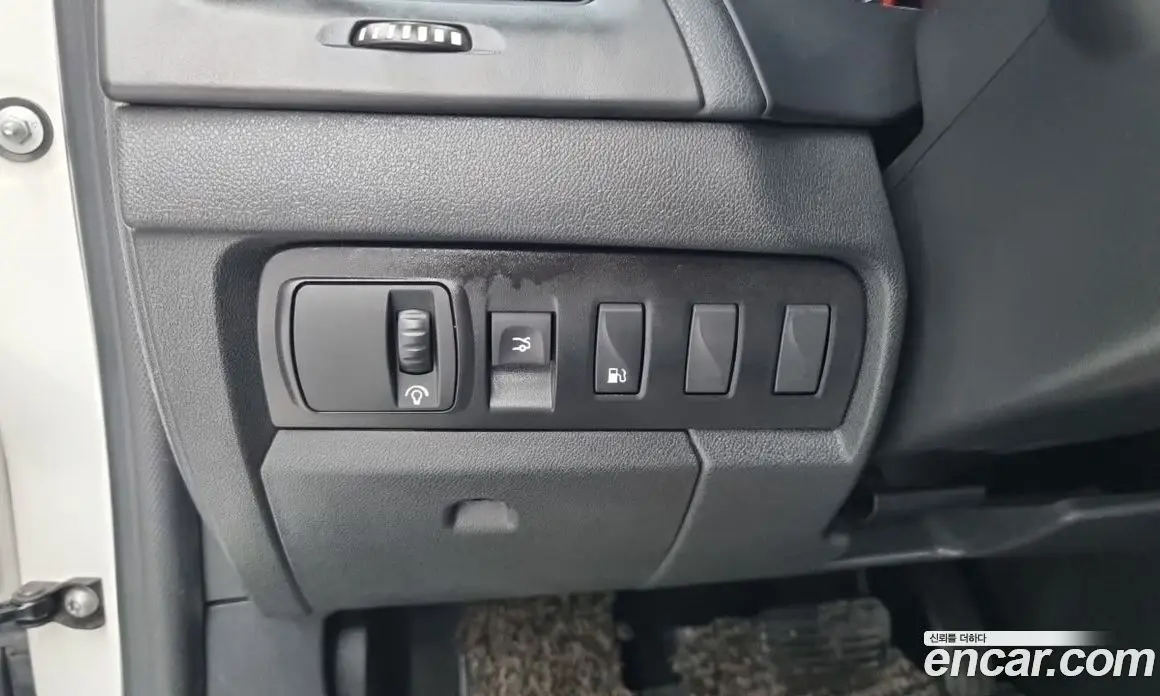 Renault (Samsung) SM3 2013 2.0 автомат (гидро), фото 16 Renault (Samsung) SM3 2013 2.0 автомат (гидро), фото 16