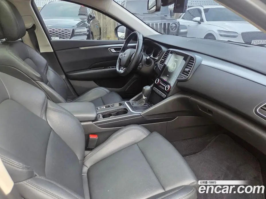 Renault (Samsung) SM6 2018 2.0 автомат (гидро), фото 17 Renault (Samsung) SM6 2018 2.0 автомат (гидро), фото 17
