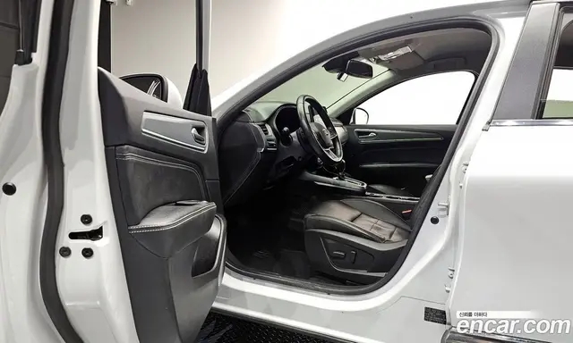 Renault (Samsung) XM3 2020 1.3 автомат (гидро), миниатюра 10 Renault (Samsung) XM3 2020 1.3 автомат (гидро), миниатюра 10