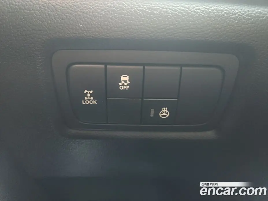 SsangYong Korando 2014 2.0 автомат (гидро), фото 11 SsangYong Korando 2014 2.0 автомат (гидро), фото 11