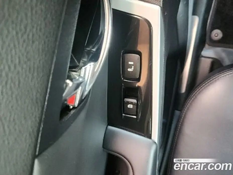 SsangYong Korando 2014 2.0 автомат (гидро), фото 12 SsangYong Korando 2014 2.0 автомат (гидро), фото 12