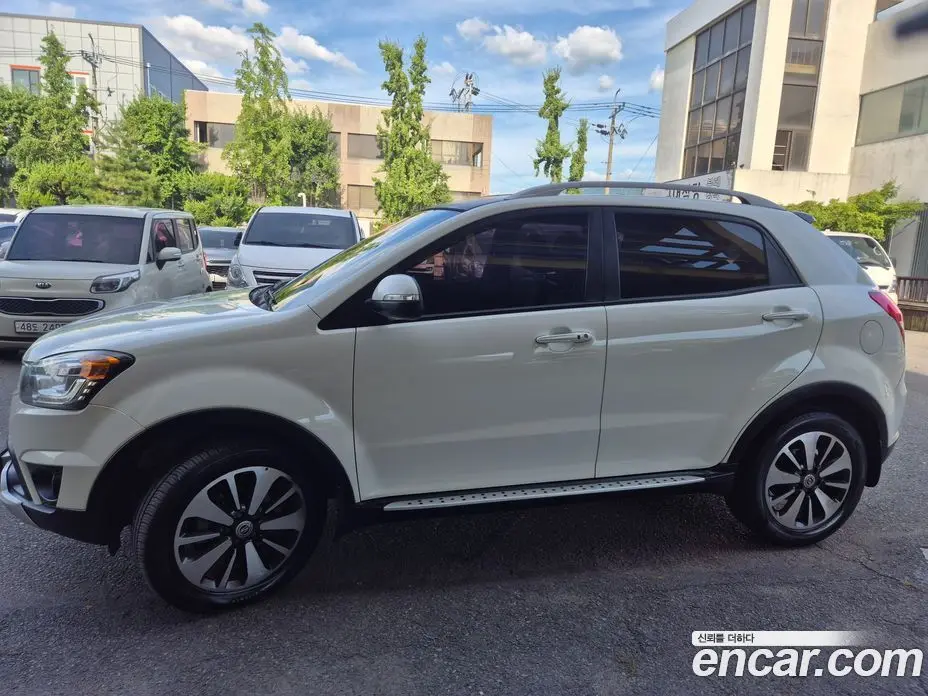 SsangYong Korando 2014 2.0 автомат (гидро), фото 3