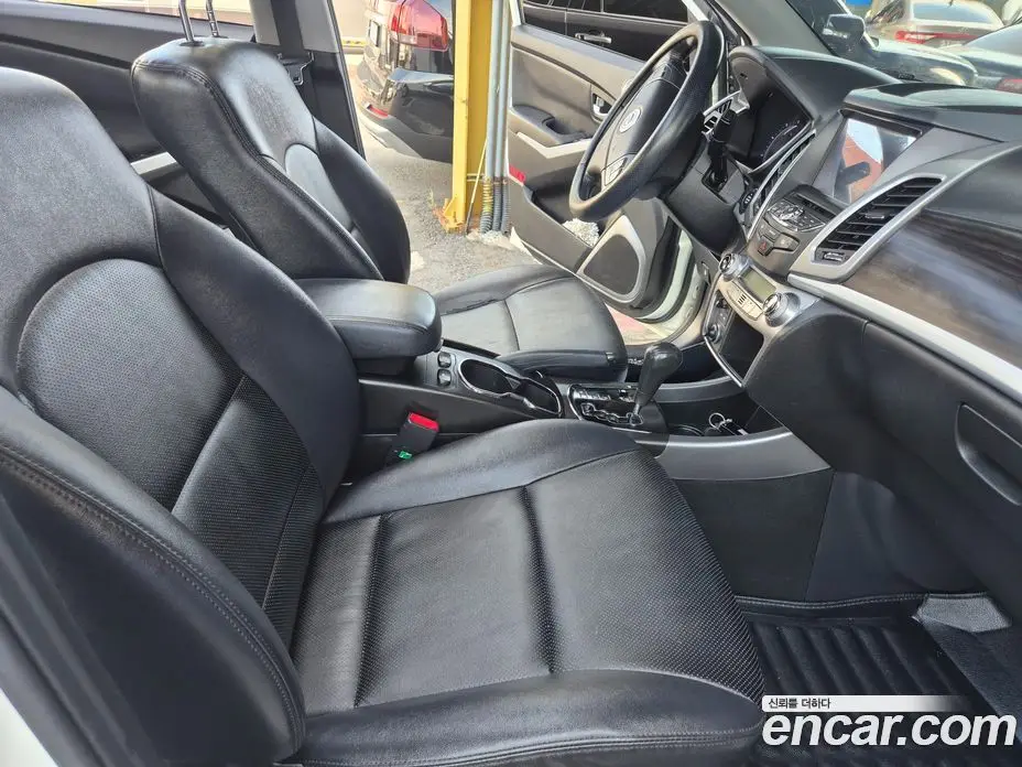 SsangYong Korando 2014 2.0 автомат (гидро), фото 9