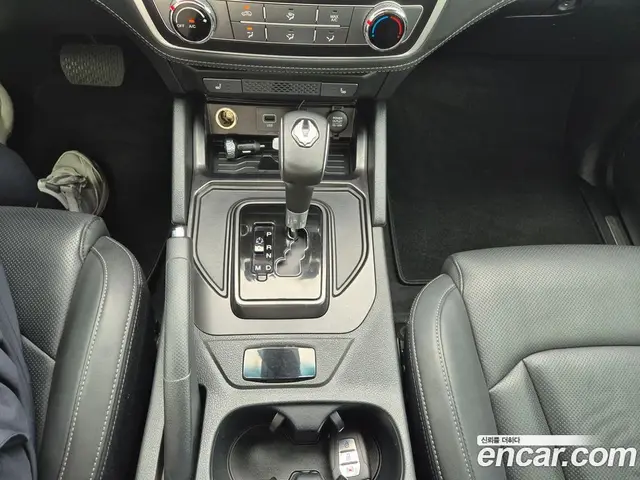 SsangYong Rexton 2019 2.2 автомат (гидро), миниатюра 10