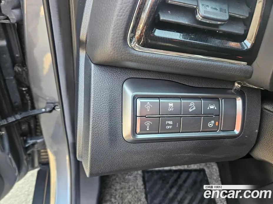 SsangYong TIBOLI 2022 1.5 автомат (гидро), фото 17