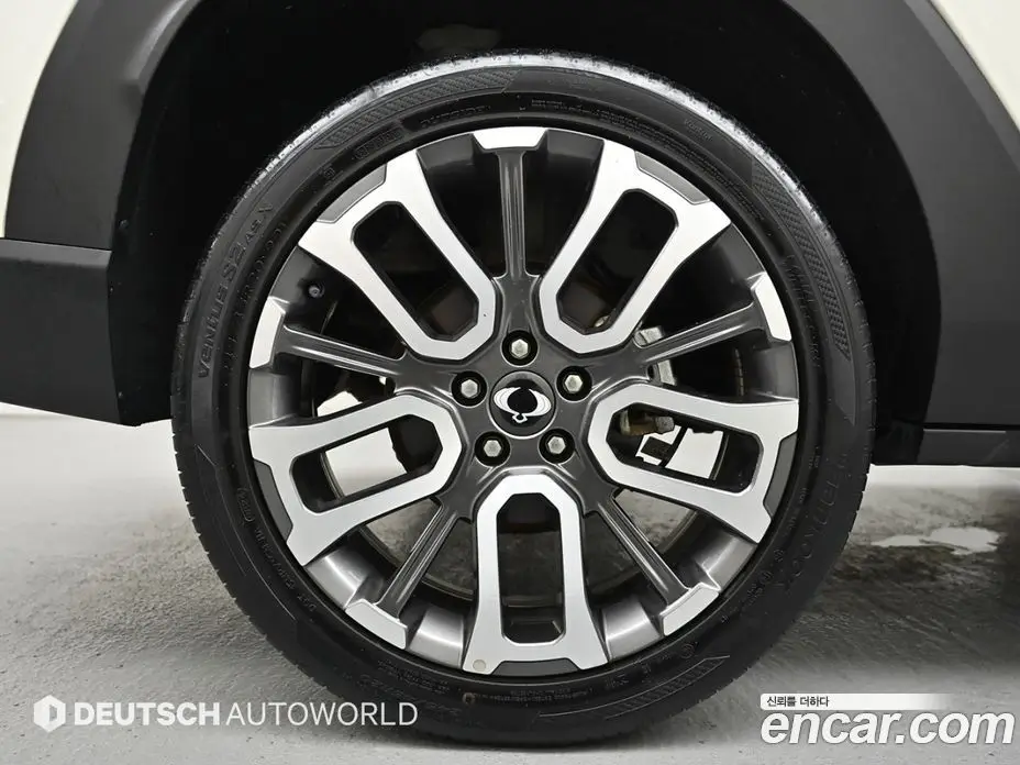SsangYong Torres 2024 1.5 автомат (гидро), фото 6 SsangYong Torres 2024 1.5 автомат (гидро), фото 6