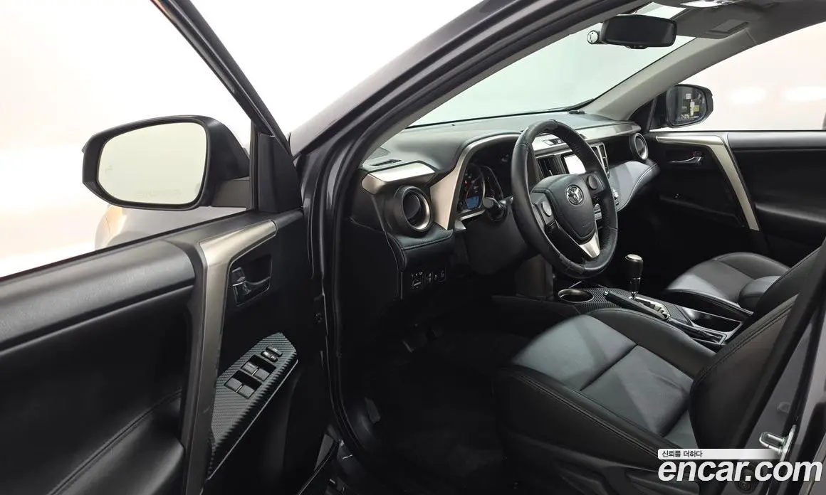 Toyota RAV4 2013 2.5 автомат (гидро), фото 10