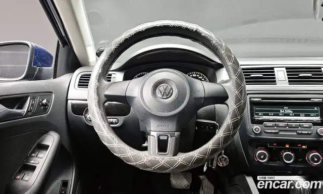 Volkswagen Jetta 2014 1.6 автомат (гидро), миниатюра 12