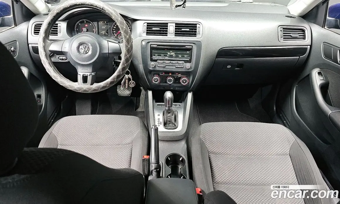 Volkswagen Jetta 2014 1.6 автомат (гидро), фото 7 Volkswagen Jetta 2014 1.6 автомат (гидро), фото 7