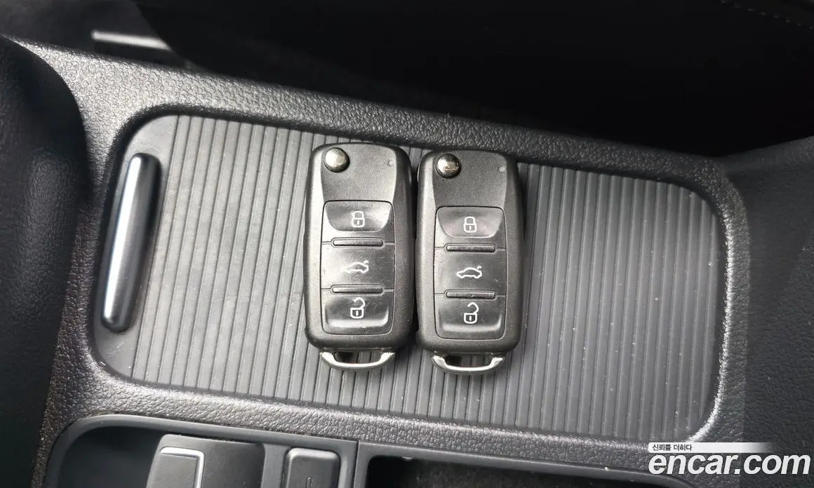 Volkswagen Tiguan 2013 2.0 автомат (гидро), фото 19