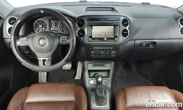 Volkswagen Tiguan 2015 2.0 автомат (гидро), миниатюра 7
