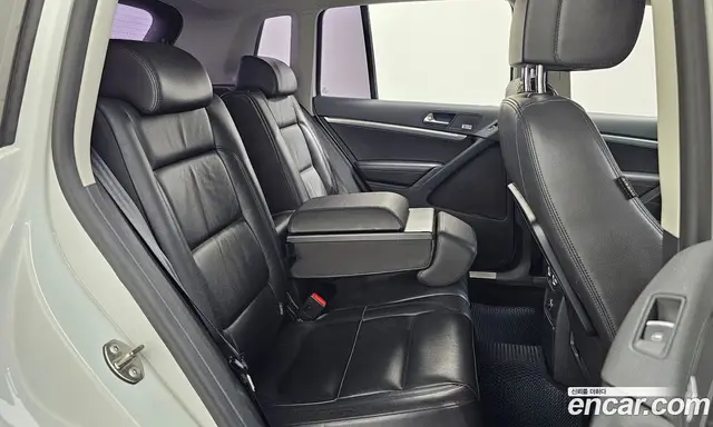 Volkswagen Tiguan 2015 2.0 автомат (гидро), миниатюра 12