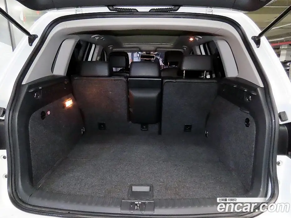 Volkswagen Tiguan 2015 2.0 автомат (гидро), фото 4 Volkswagen Tiguan 2015 2.0 автомат (гидро), фото 4