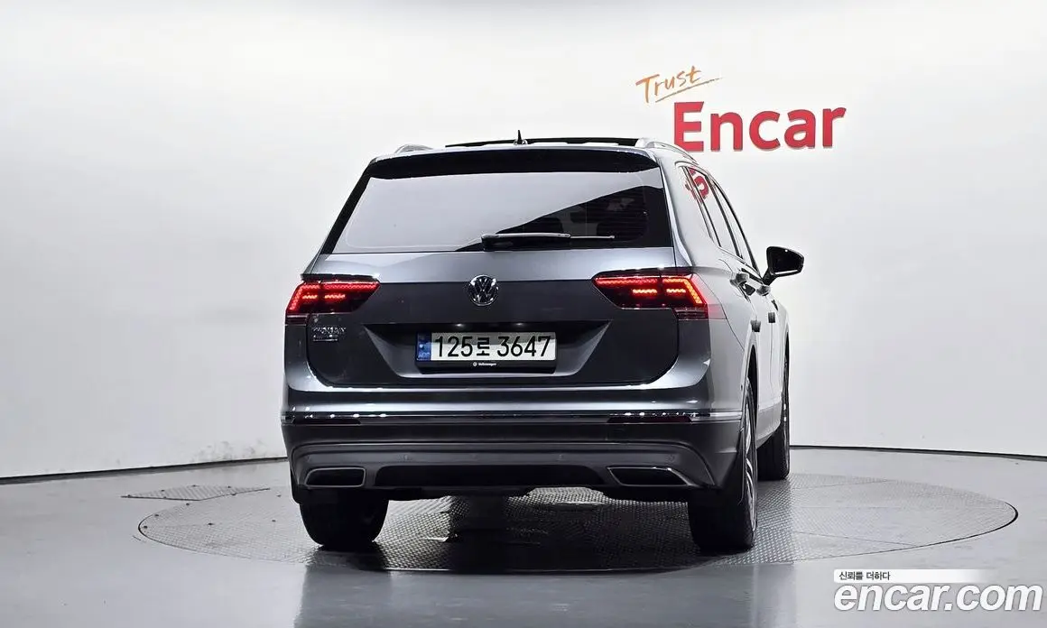 Volkswagen Tiguan 2020 2.0 автомат (гидро), фото 4
