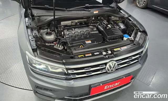 Volkswagen Tiguan 2020 2.0 автомат (гидро), миниатюра 6