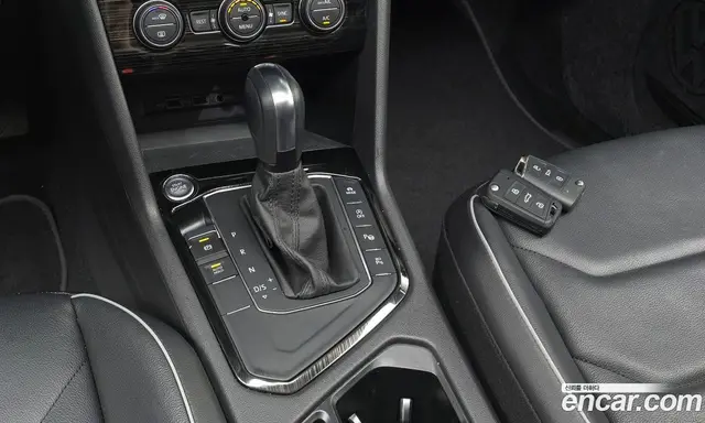 Volkswagen Tiguan 2020 2.0 автомат (гидро), миниатюра 9