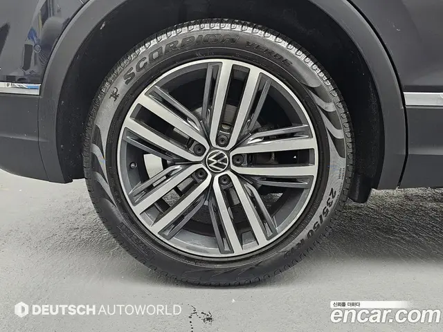 Volkswagen Tiguan 2024 2.0 автомат (гидро), миниатюра 5 Volkswagen Tiguan 2024 2.0 автомат (гидро), миниатюра 5