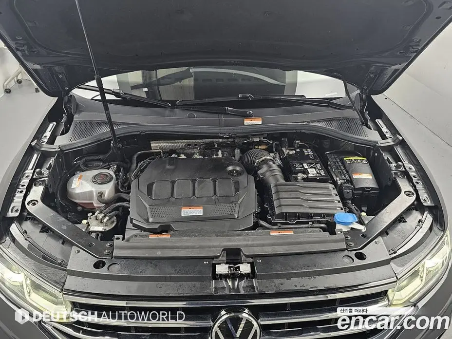 Volkswagen Tiguan 2024 2.0 автомат (гидро), фото 6 Volkswagen Tiguan 2024 2.0 автомат (гидро), фото 6