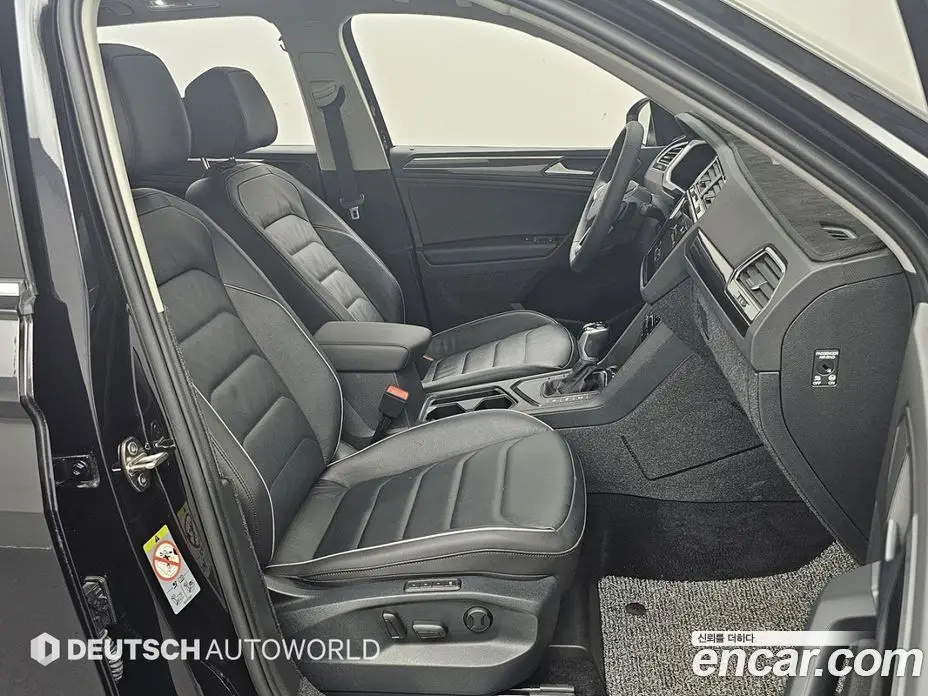 Volkswagen Tiguan 2024 2.0 автомат (гидро), фото 10 Volkswagen Tiguan 2024 2.0 автомат (гидро), фото 10