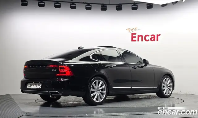 Volvo S90 2017 2.0 автомат (гидро), миниатюра 2 Volvo S90 2017 2.0 автомат (гидро), миниатюра 2