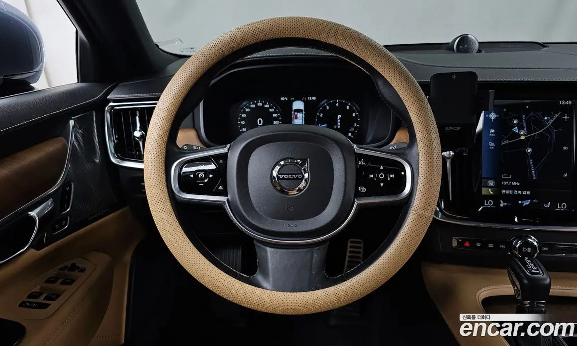 Volvo S90 2018 2.0 автомат (гидро), фото 13 Volvo S90 2018 2.0 автомат (гидро), фото 13
