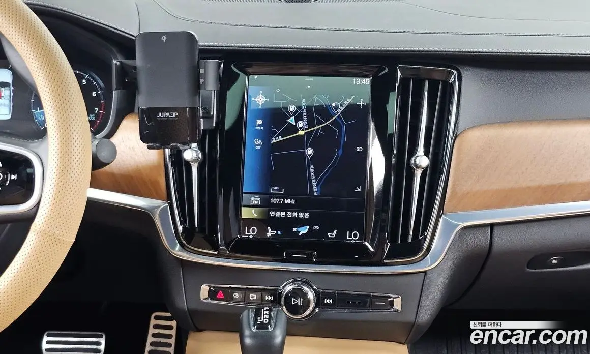 Volvo S90 2018 2.0 автомат (гидро), фото 14 Volvo S90 2018 2.0 автомат (гидро), фото 14