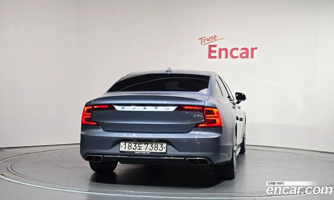 Volvo S90 2018 2.0 автомат (гидро), фото 4 Volvo S90 2018 2.0 автомат (гидро), фото 4