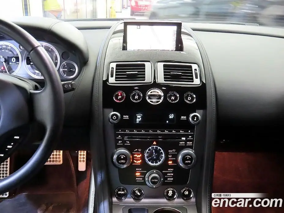 Aston Martin Rapide 2015 5.9 автомат (гидро), фото 11