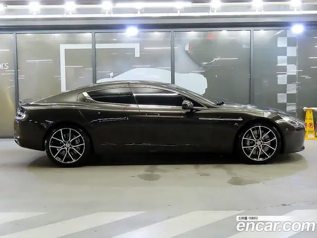 Aston Martin Rapide 2015 5.9 автомат (гидро), миниатюра 3