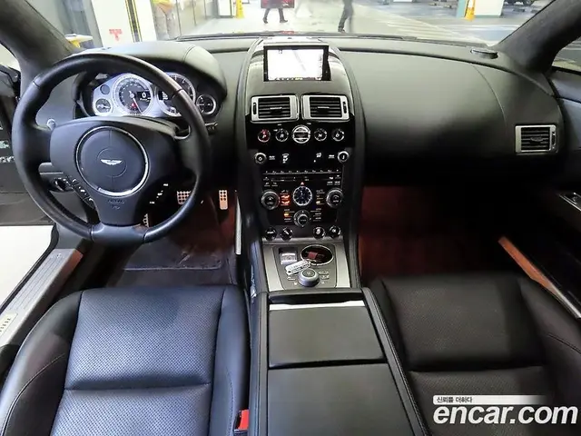 Aston Martin Rapide 2015 5.9 автомат (гидро), миниатюра 10