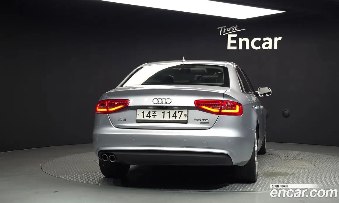 Audi A4 2015 2.0 автомат (гидро), фото 4