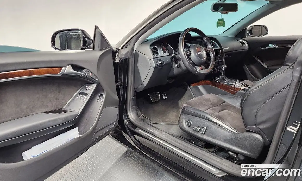 Audi A5 2013 2.0 автомат (гидро), фото 10