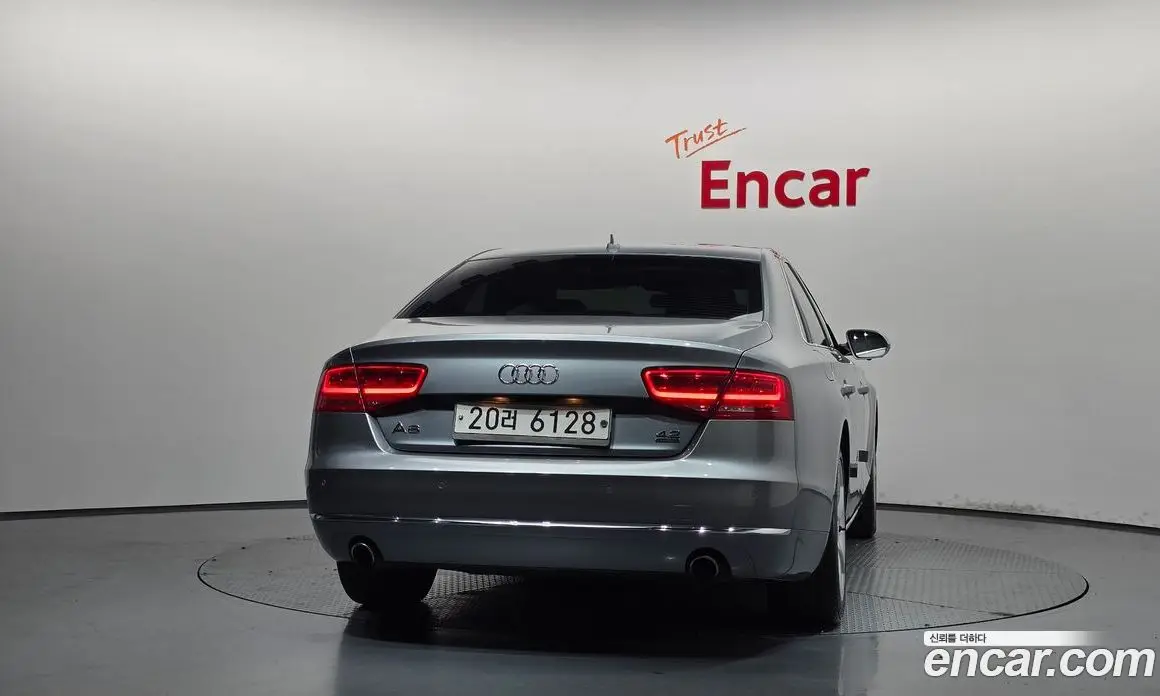 Audi A8 2011 4.2 автомат (гидро), фото 4