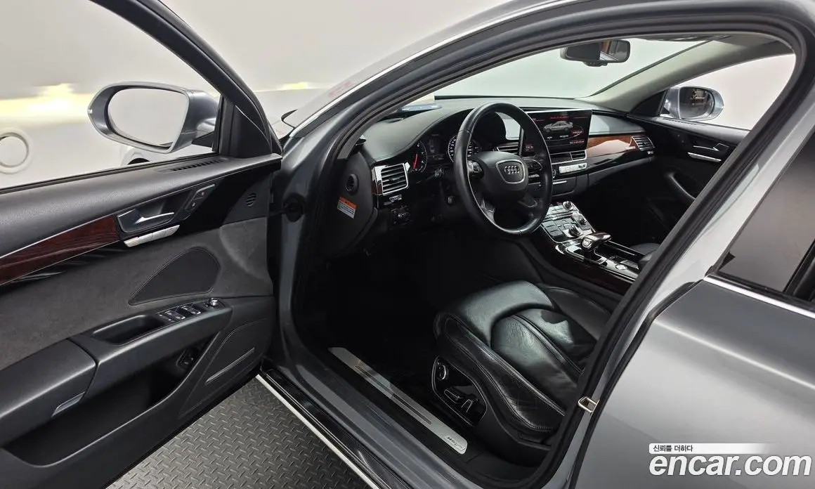 Audi A8 2011 4.2 автомат (гидро), фото 10