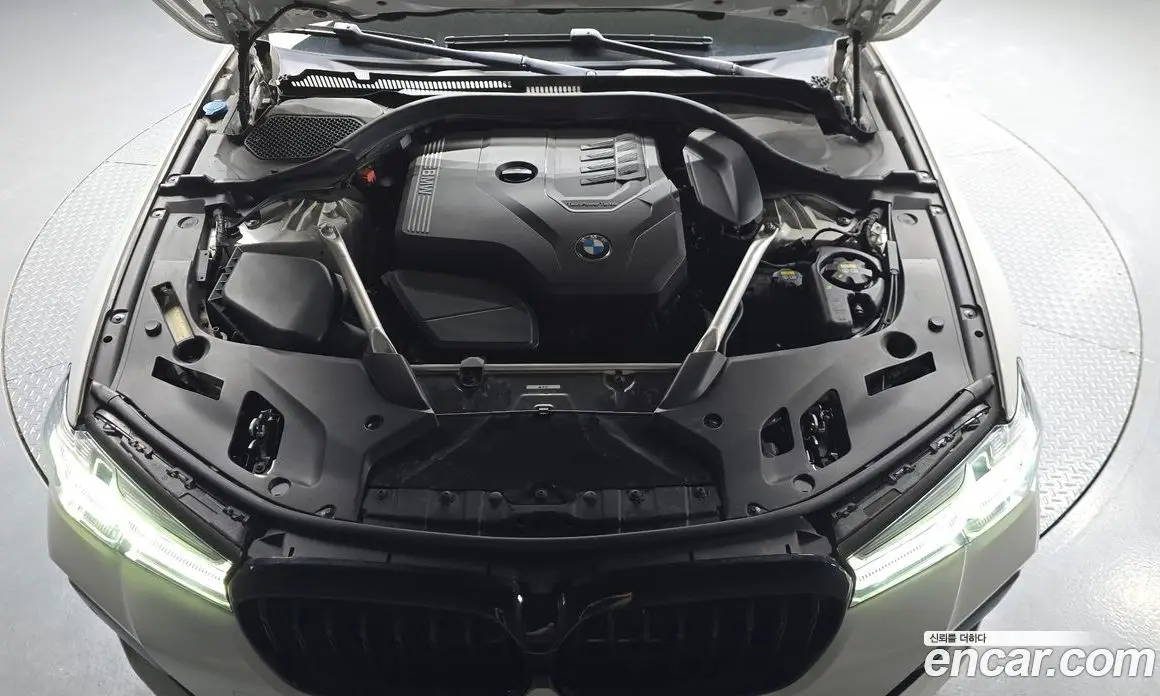 BMW 5 серия 2021 2.0 автомат (гидро), фото 6