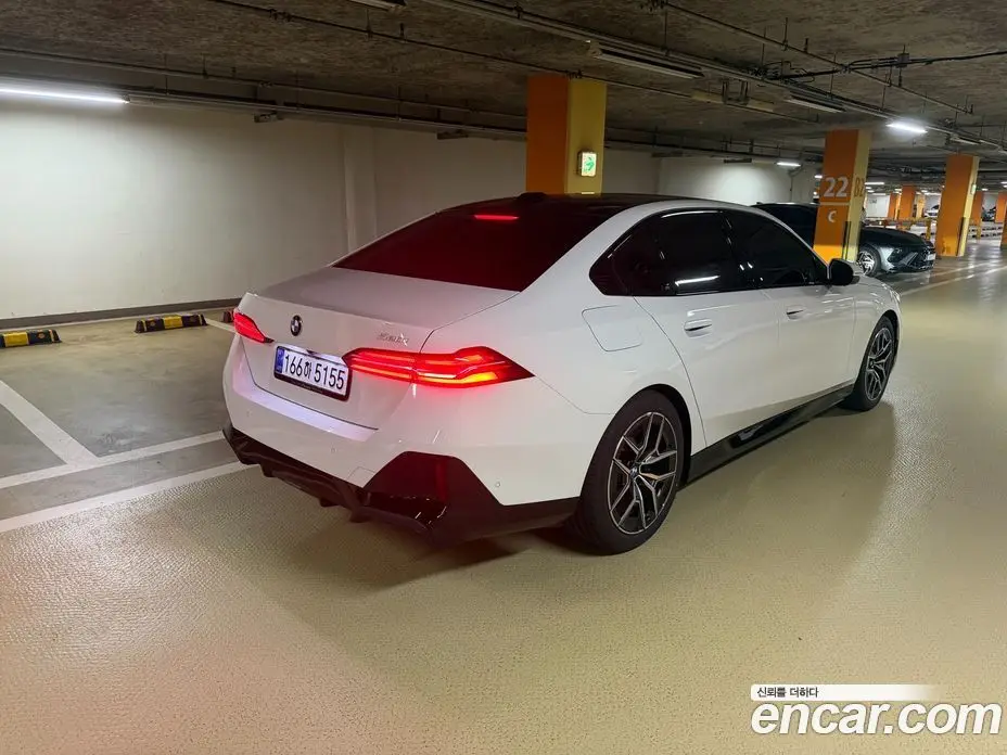 BMW 5 серия 2026 2.0 автомат (гидро), фото 4 BMW 5 серия 2026 2.0 автомат (гидро), фото 4