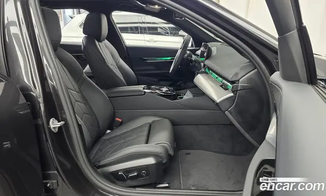 BMW 5 серия 2026 2.0 автомат (гидро), миниатюра 11