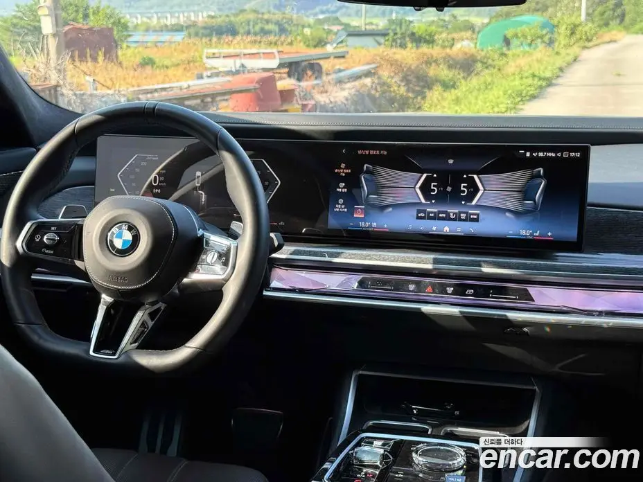 BMW 7 серия 2022 3.0 автомат (гидро), фото 13